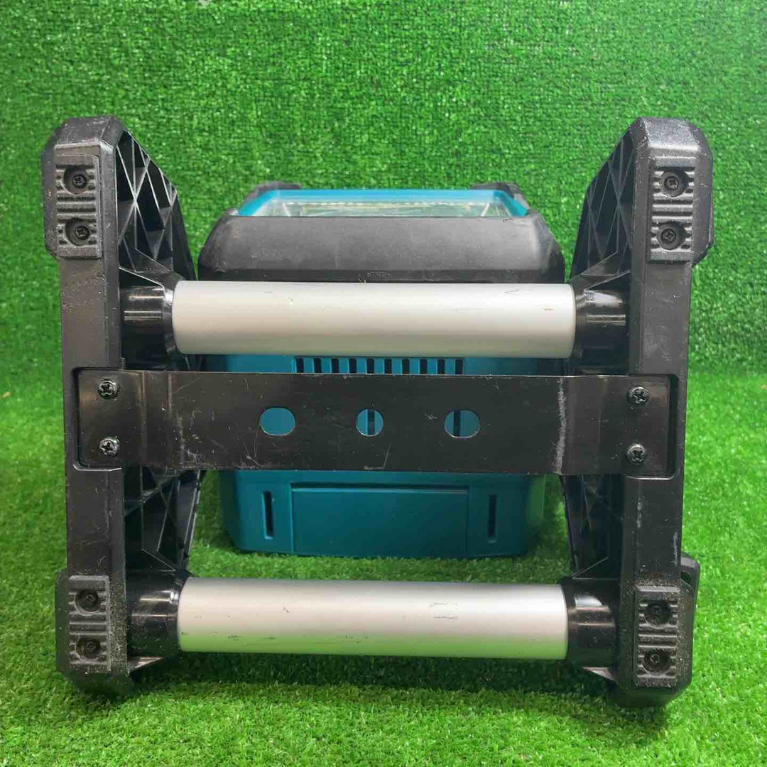 マキタ(makita) コードレススタンドライト ML811【藤沢店】