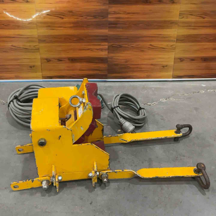 メーカー 型式不明 ケーブル送り機 中間ブレーキ 100V【川口店】