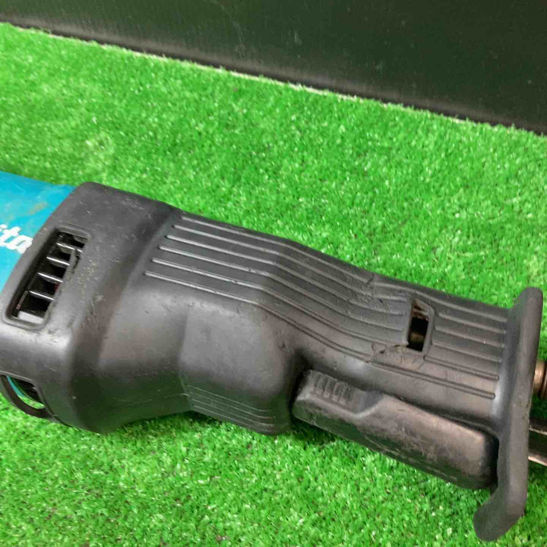 ★マキタ(makita) コードレスレシプロソー JR141DRF【岩槻店】
