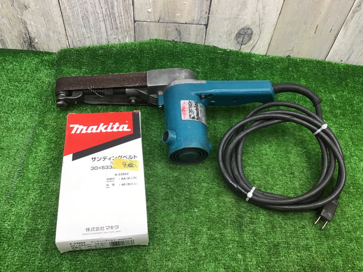 ◇マキタ(makita) ベルトサンダー 9030　替えベルト付き【富山店】●FG