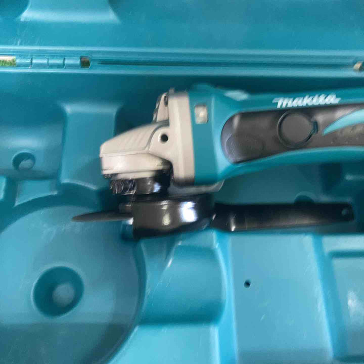 ☆マキタ(makita) 100mmコードレスディスクグラインダー GA400DZ【町田店】