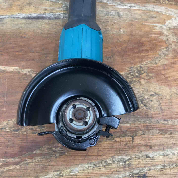 ☆マキタ(makita) 100mmコードレスディスクグラインダ GA404DZN (GA404DN)【柏店】