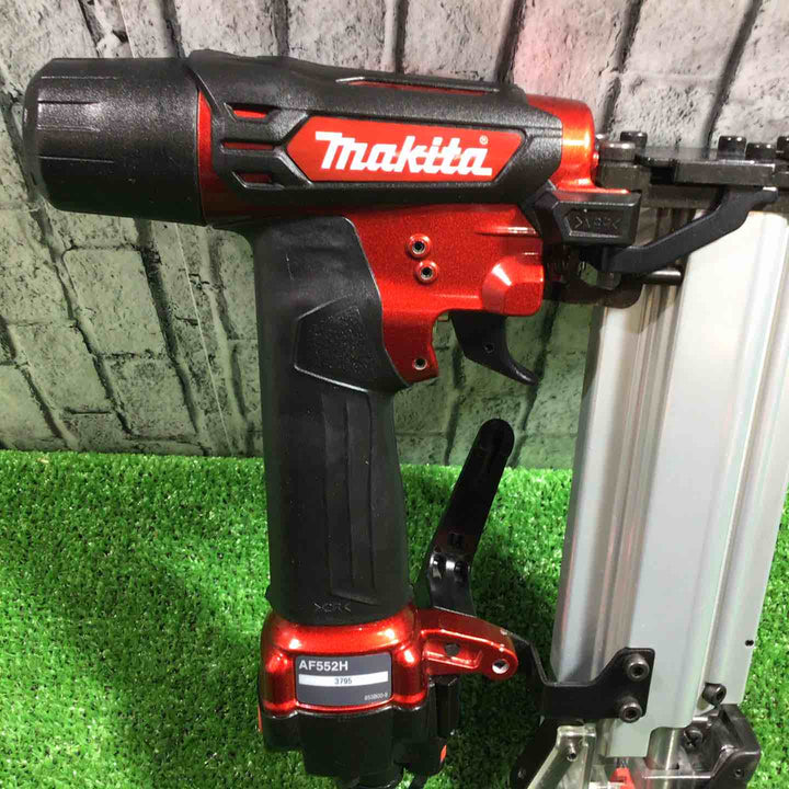 ★マキタ(makita) 高圧フィニッシュネイラ AF552H【川口店】