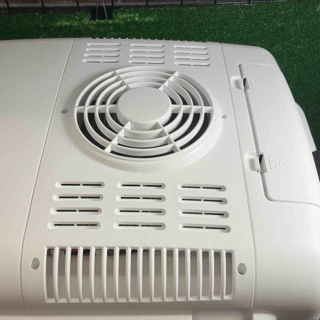 【藤沢店】 【美品】 ハイコーキ(HIKOKI ※旧:日立工機) コードレス冷温庫 UL18DA(NM)