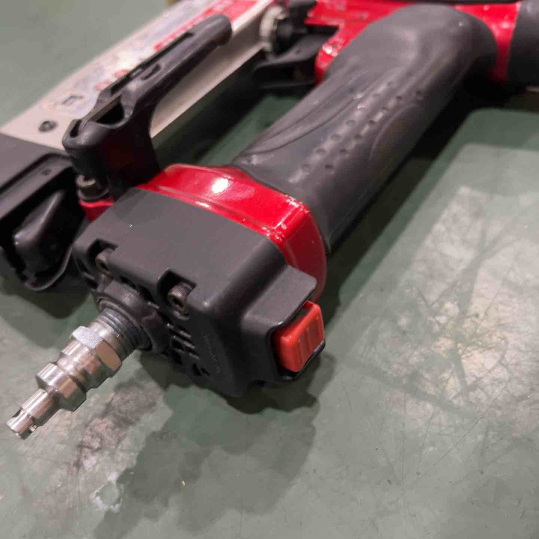 ★マキタ(makita) 高圧ピンネイラ AF501HP【川口店】