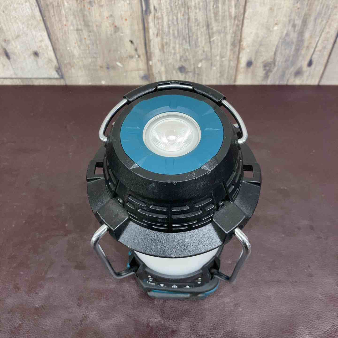 【中古品】 マキタ(makita) コードレスランタン付きラジオ MR054 【東大和店】