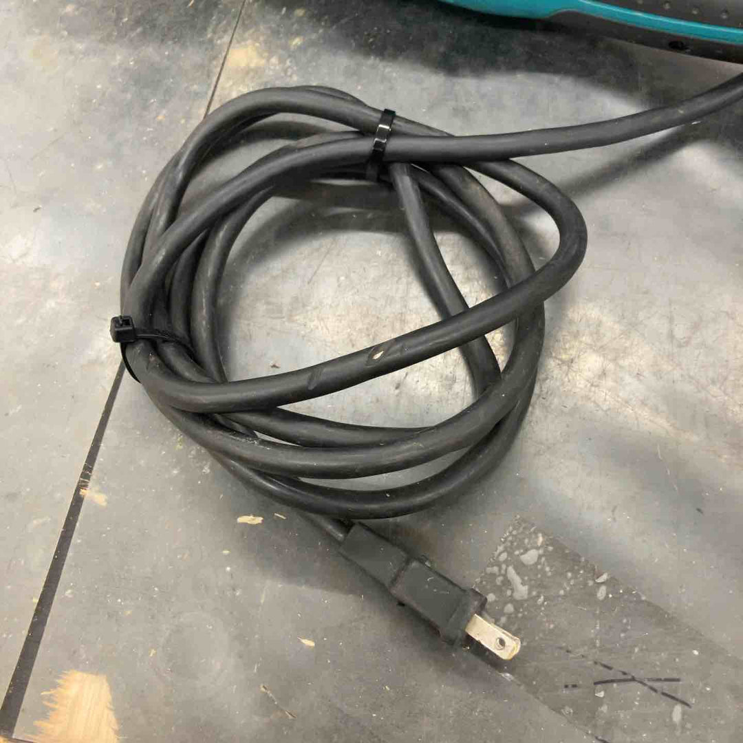【中古品】マキタ(makita) 150mm電子ディスクグラインダ GA6021C【所沢店】