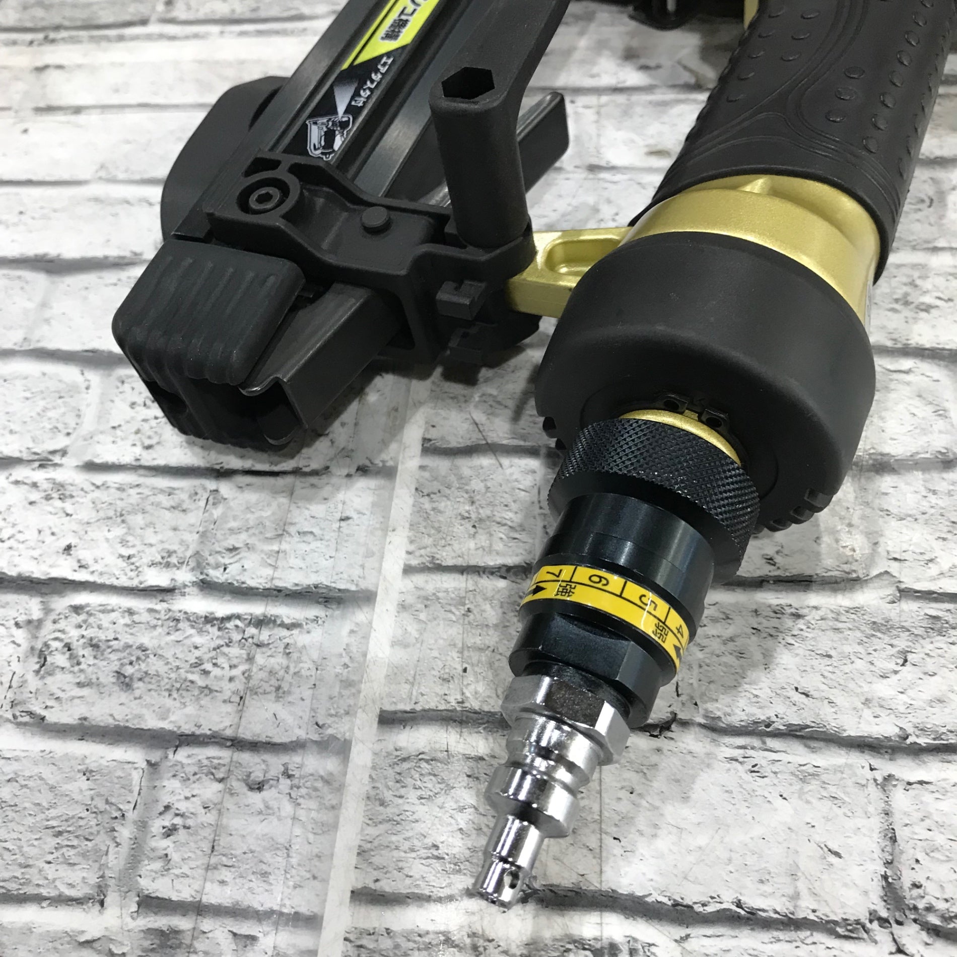 ☆ハイコーキ(HIKOKI ※旧:日立工機) 高圧エアタッカ N2510HMB川口店