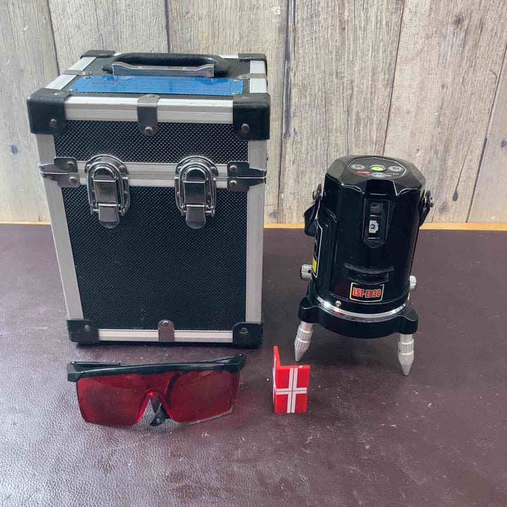 【中古品】 レーザーテクノ(LTC) 水平・垂直 レーザー墨出し器 LST-EB30 【東大和店】