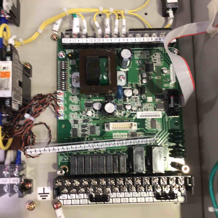 荏原製作所 ポンプ制御盤　EPC2B 0.75DK 屋内 三相200V 交互 並列 漏電遮断【町田店】