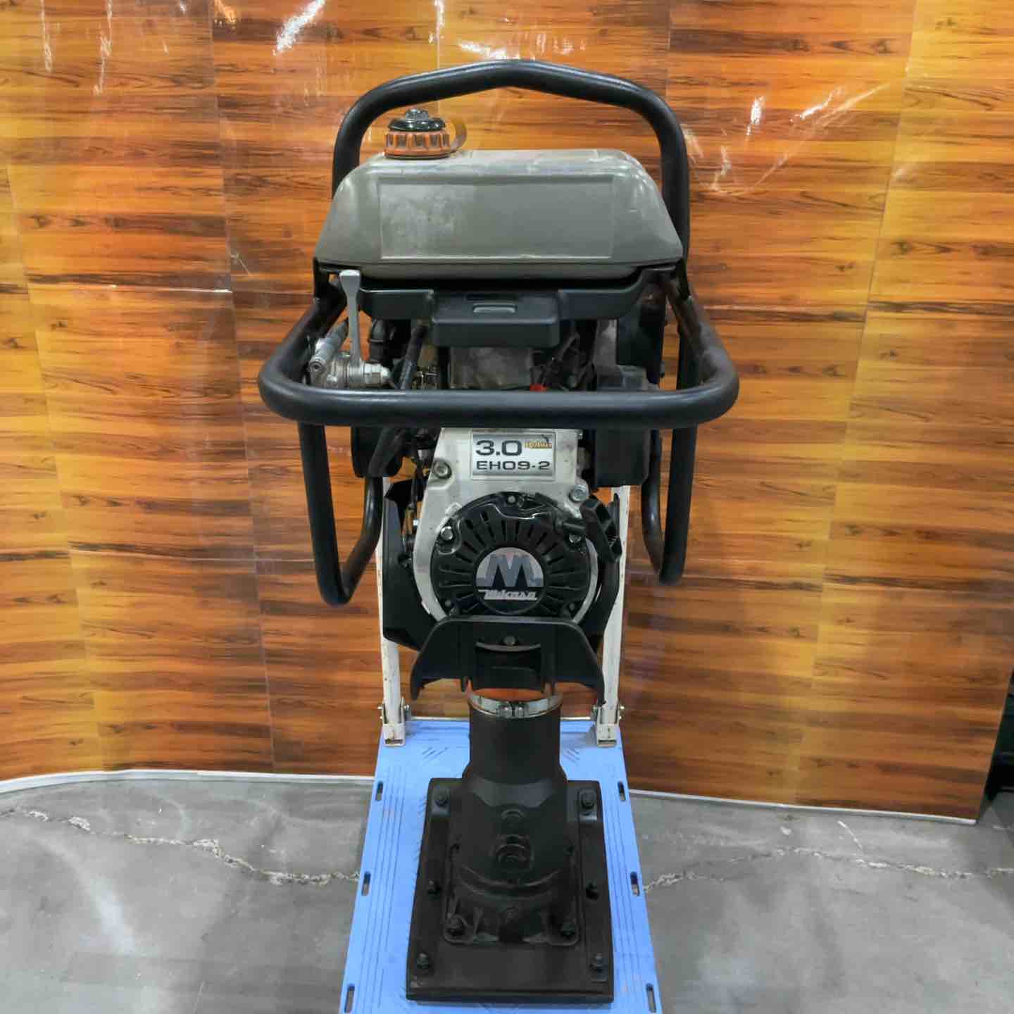 ✨ミカサ　中古　MT-55　ランマ　使用時間30時間✨うるま市田場✨ mikasa/三笠/ミカサ タンピングランマー MT-55 - 中古工具・プロ用機械