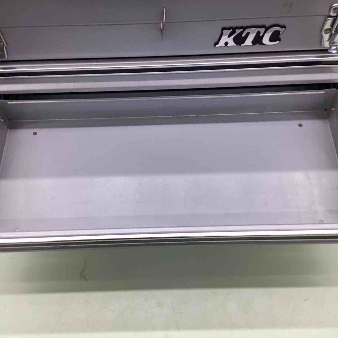 ◇KTC(ケーテーシー) チェスト (3段3引出し) メタリックシルバー SKX0213S【越谷店】