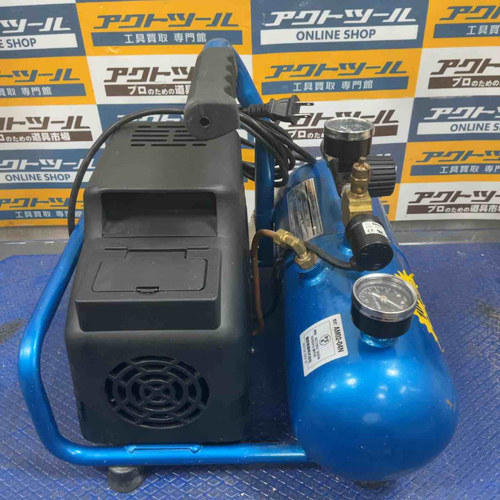 ◇E-Value 常圧エアーコンプレッサー AM02-04N【草加店】