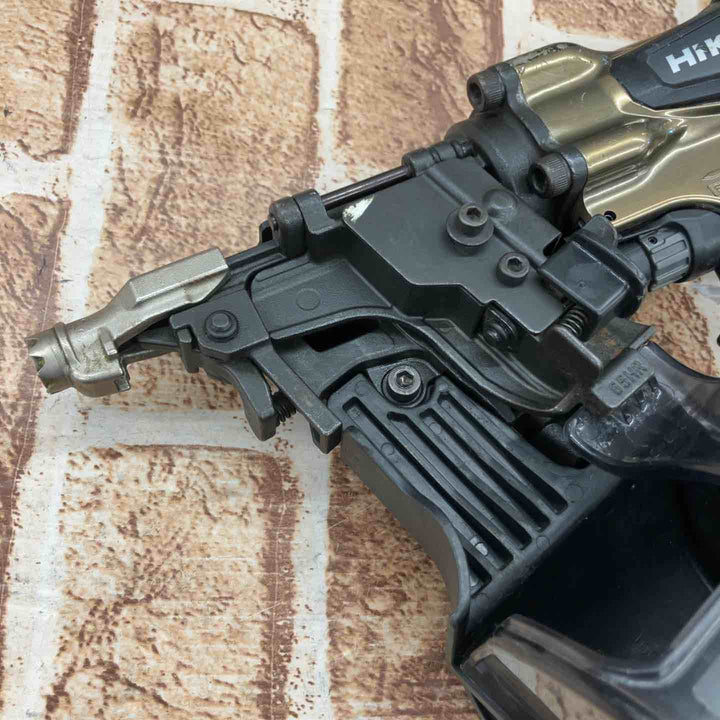 ★ハイコーキ(HIKOKI ※旧:日立工機) 高圧エア釘打ち機 NV65HR2(S)【所沢店】