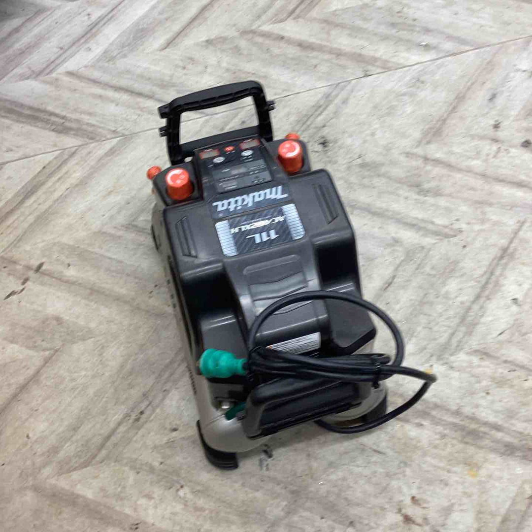★マキタ(makita) エアコンプレッサー AC462XLHB【越谷店】