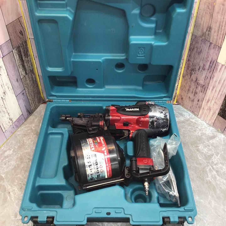 ★マキタ(makita) 高圧エア釘打ち機 AN900HX【八潮店】