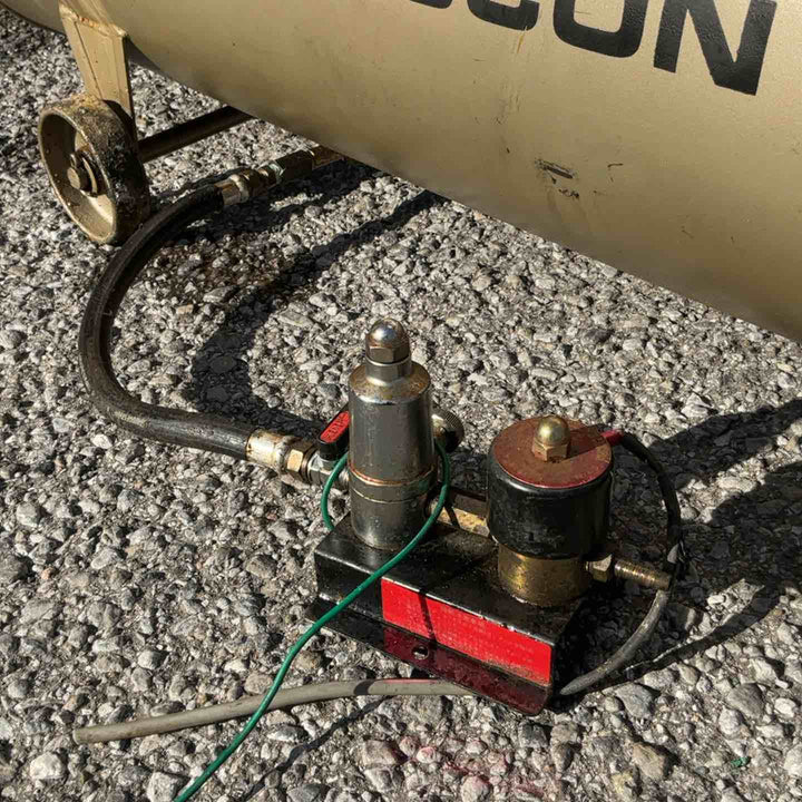 【店頭受取り限定】東芝 TOSHIBA エアコンプレッサー ベビコン GP5-15T8 ※簡易通電確認済【草加店】