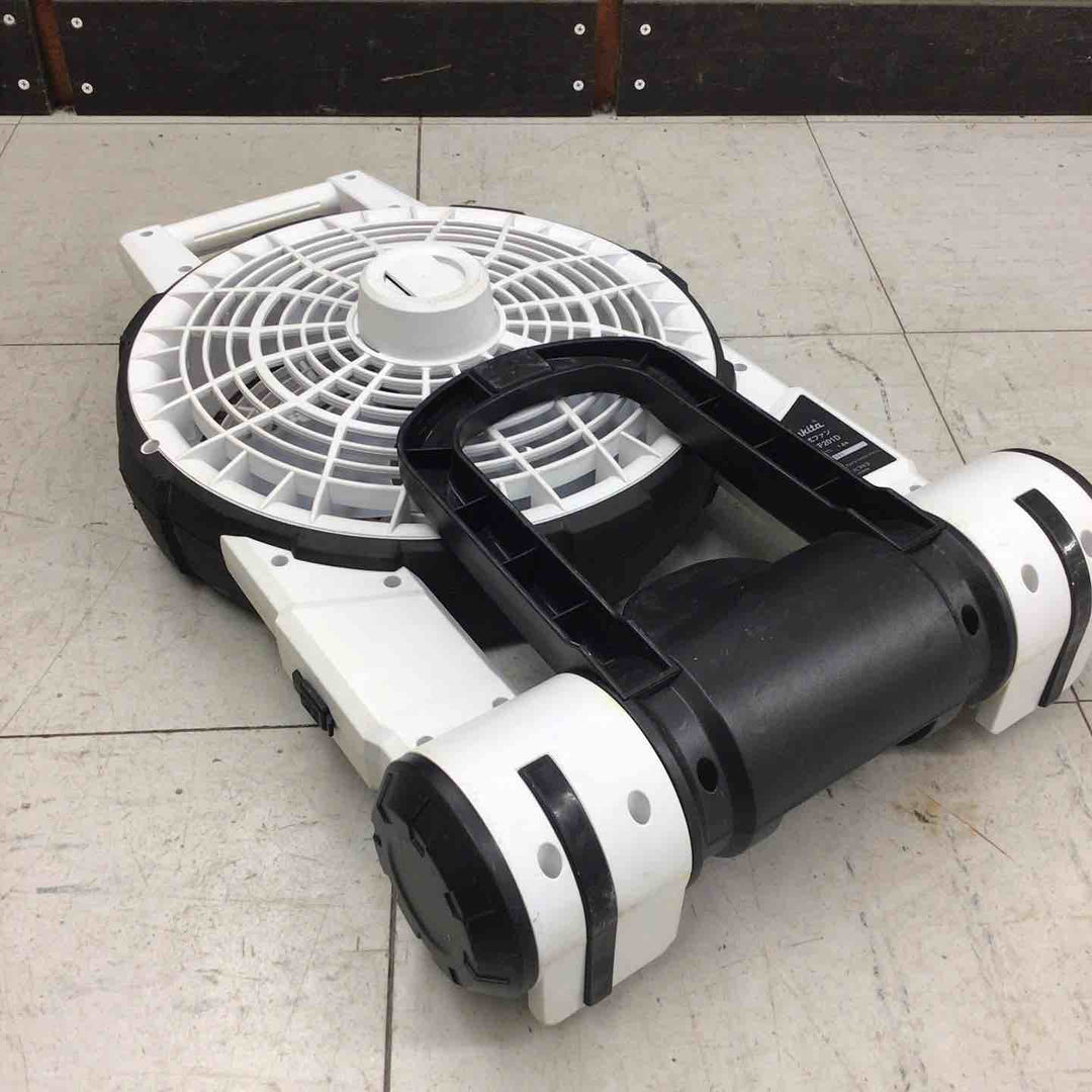 【現状品】 マキタ/makita コードレスファン CF201DZW 【鴻巣店】