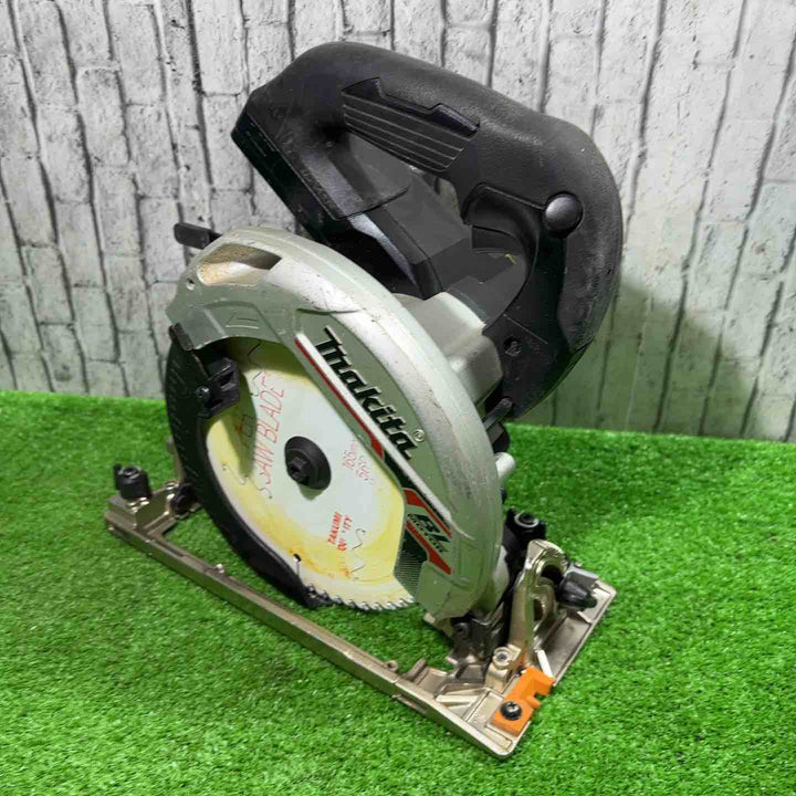 ★マキタ(makita) コードレス丸のこ 18V HS631DZB 動作確認済【川口店】