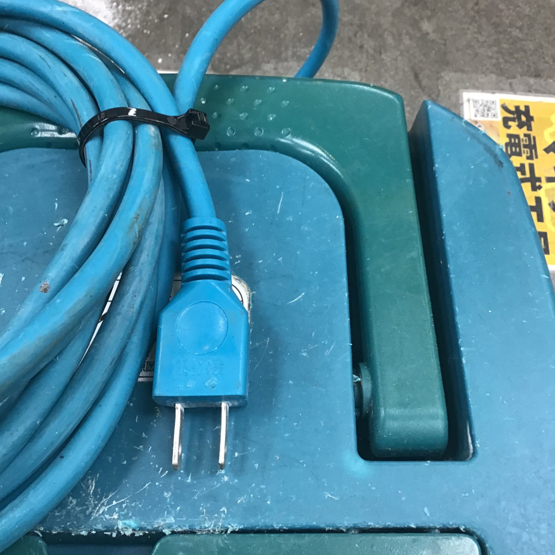 マキタ(makita) 集じん機 乾式 484(P)【川崎店】