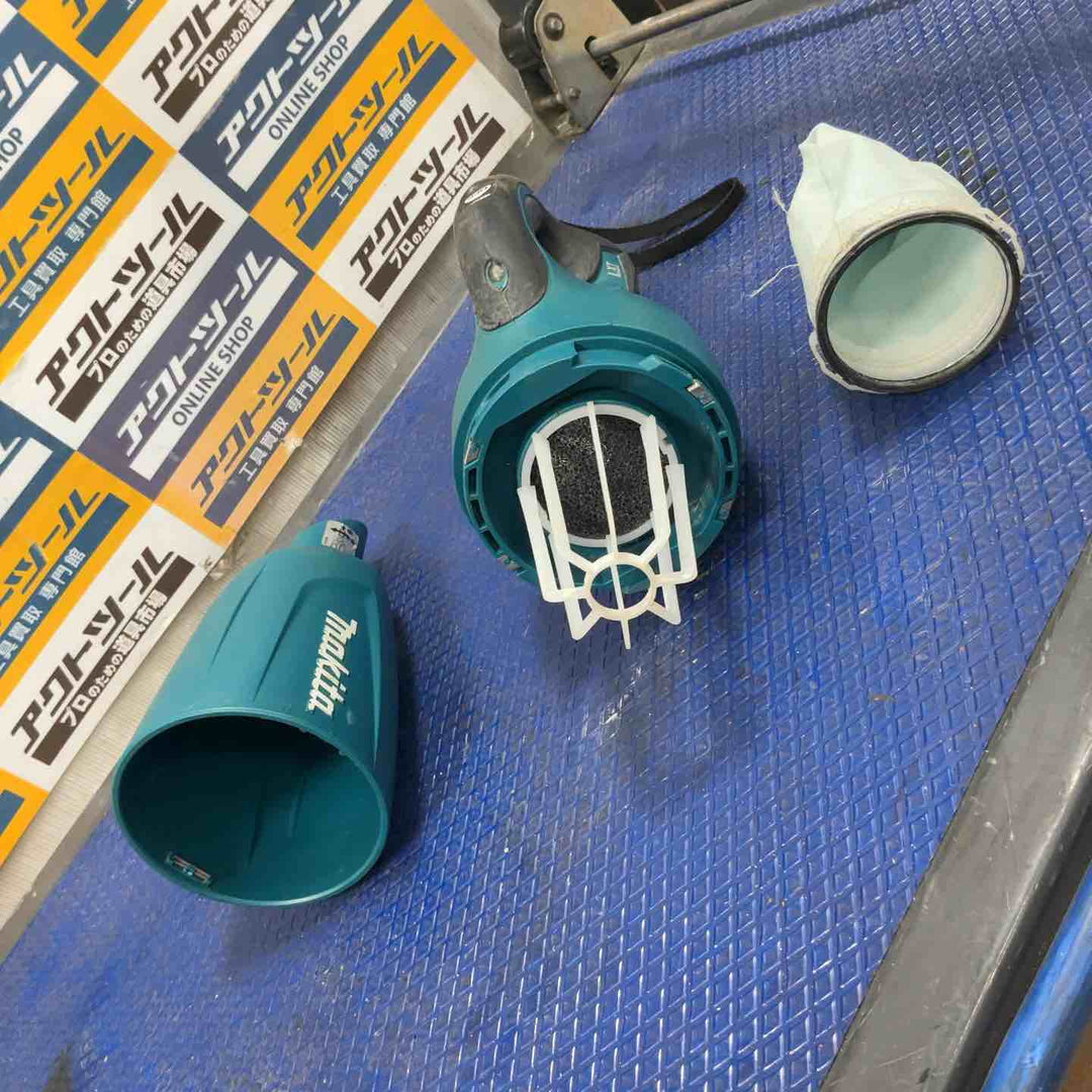 ☆マキタ(makita) コードレスクリーナ CL181FDZ【草加店】