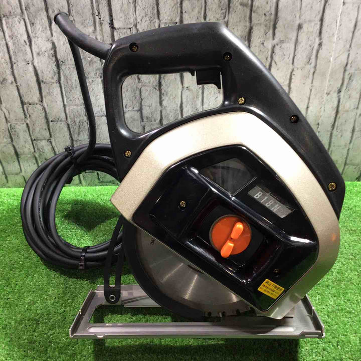 ◇新ダイワ(Shindaiwa) 180mm 防塵カッター B18N (B18N-F)【川口店】