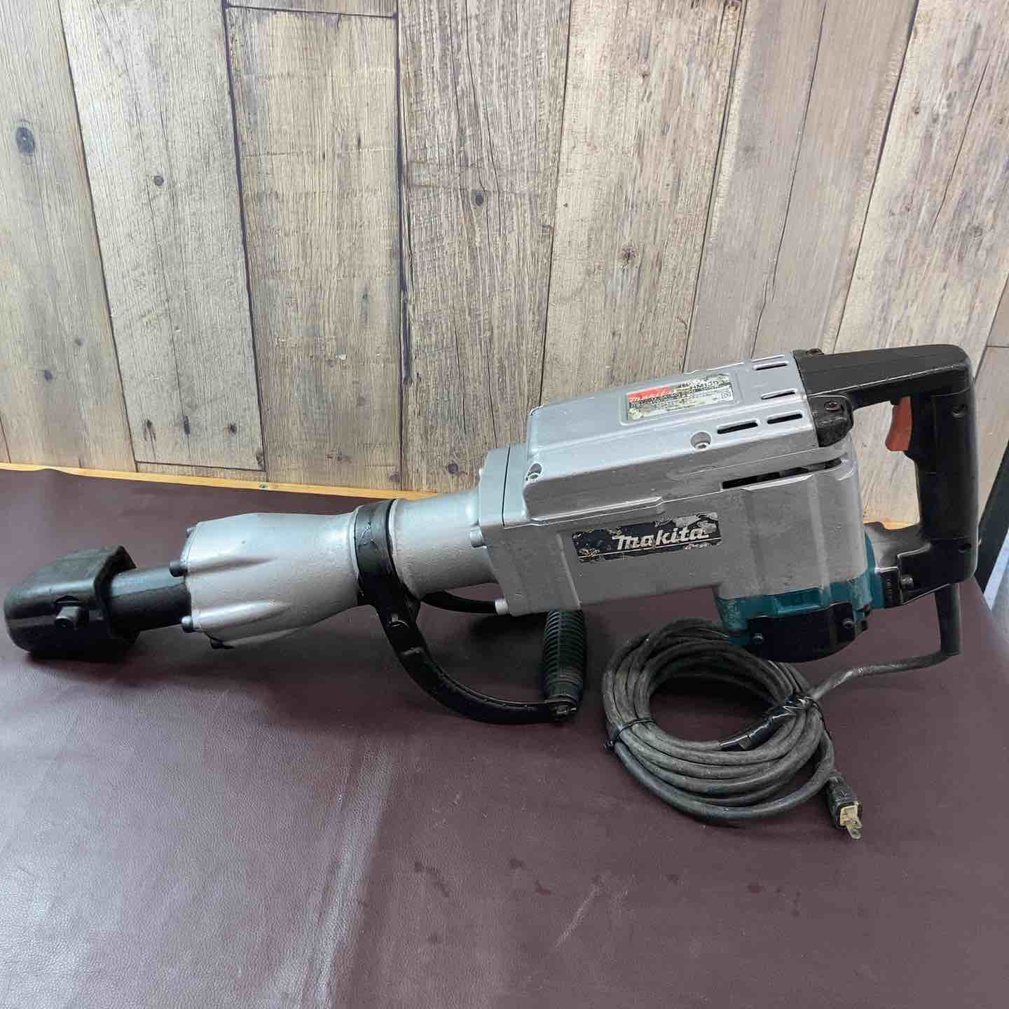 電動ハンマー makita HM1303 中古