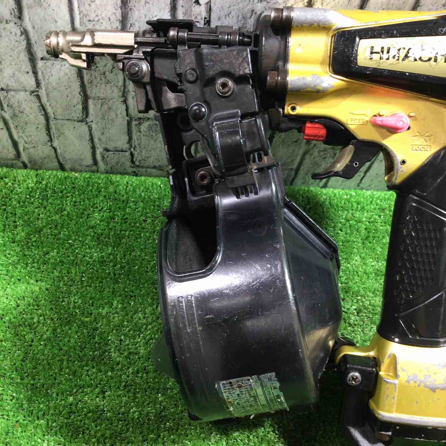 日立　高圧釘打ち機　NV50HMC　エアツール 工具 日立工機の高圧ネイラNV50HMCを買取させて頂きました！ | リツール