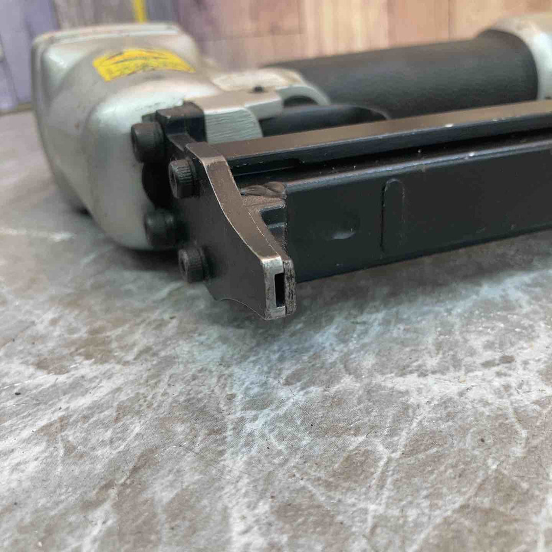 ★マックス(MAX) 常圧エアタッカ TA-225LU/4J【八潮店】