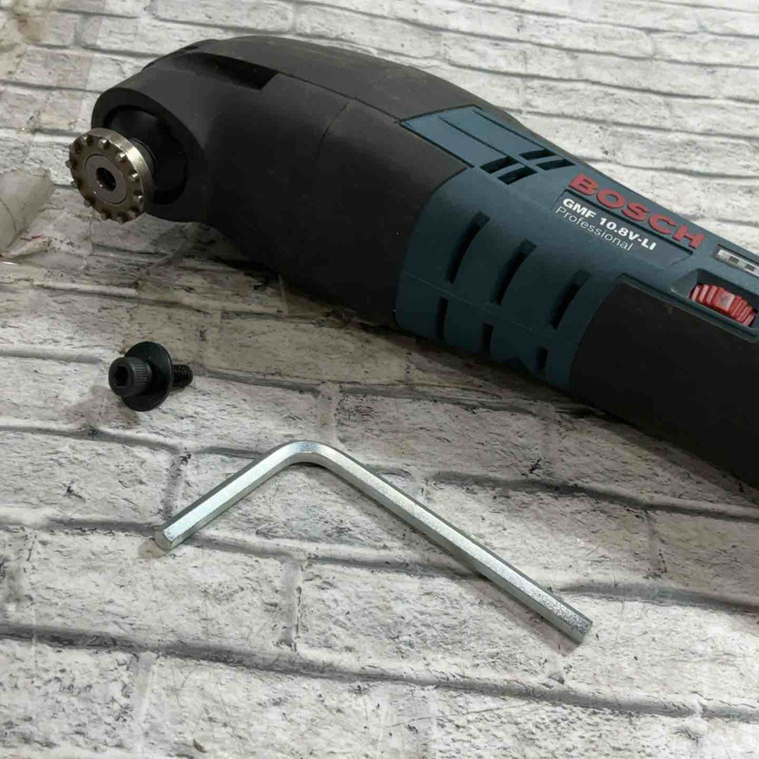 ★ボッシュ(BOSCH) コードレスマルチツール GMF10.8V-LI【川口店】