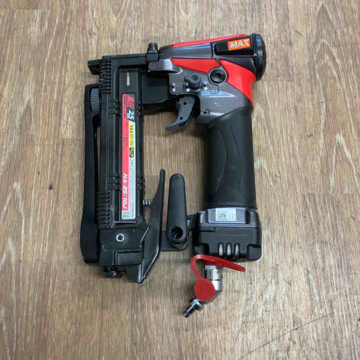 MAXエアタッカー 高圧