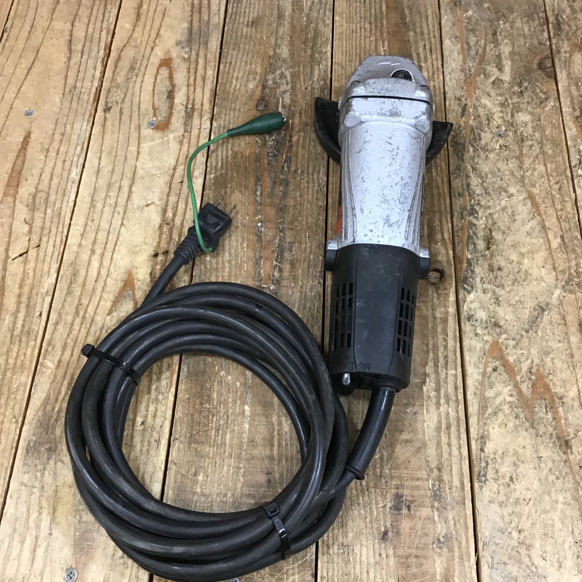 〇ハイコーキ(HIKOKI ※旧:日立工機) 100mmディスクグラインダー