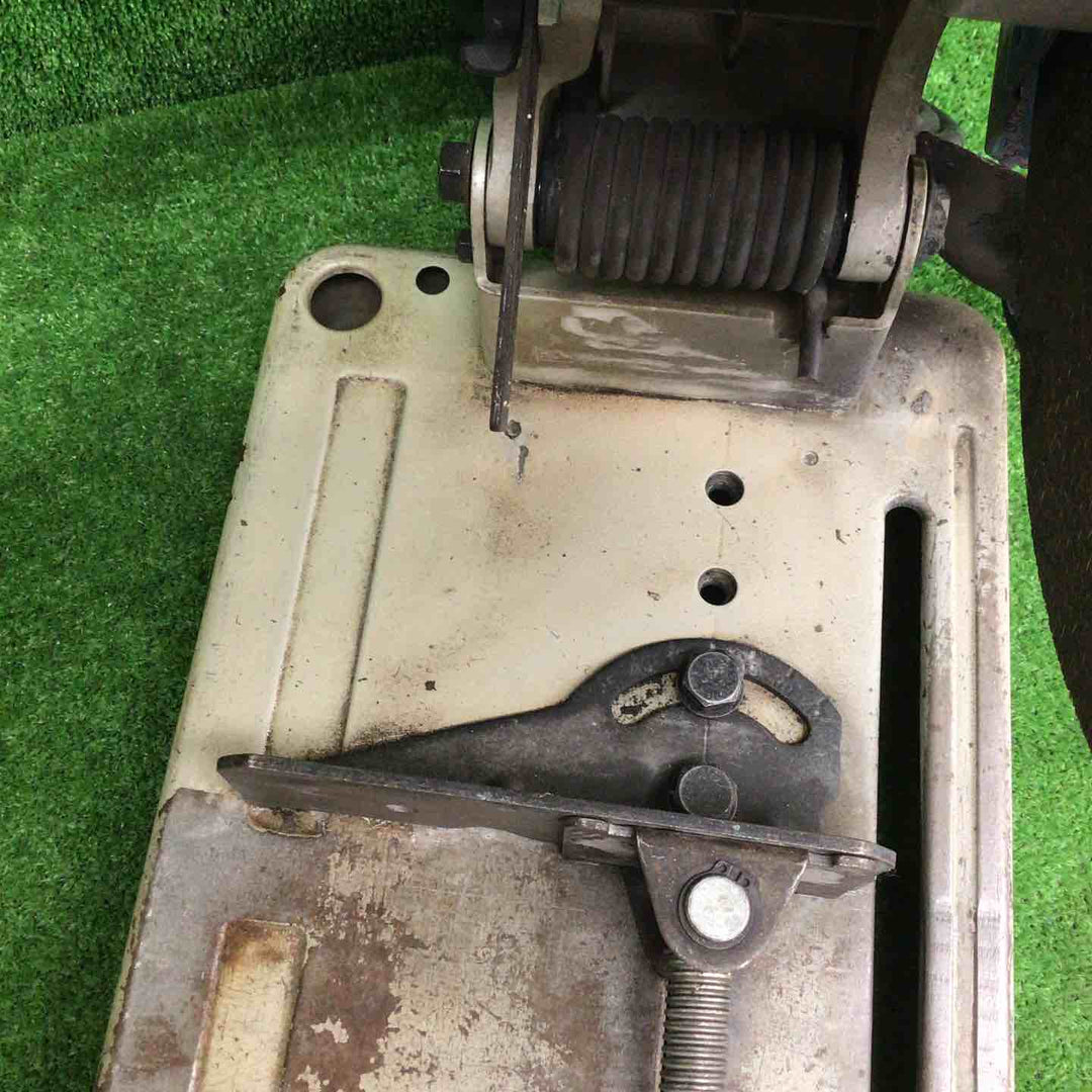 【中古品】 マキタ/makita 切断機 LW1401 【鴻巣店】