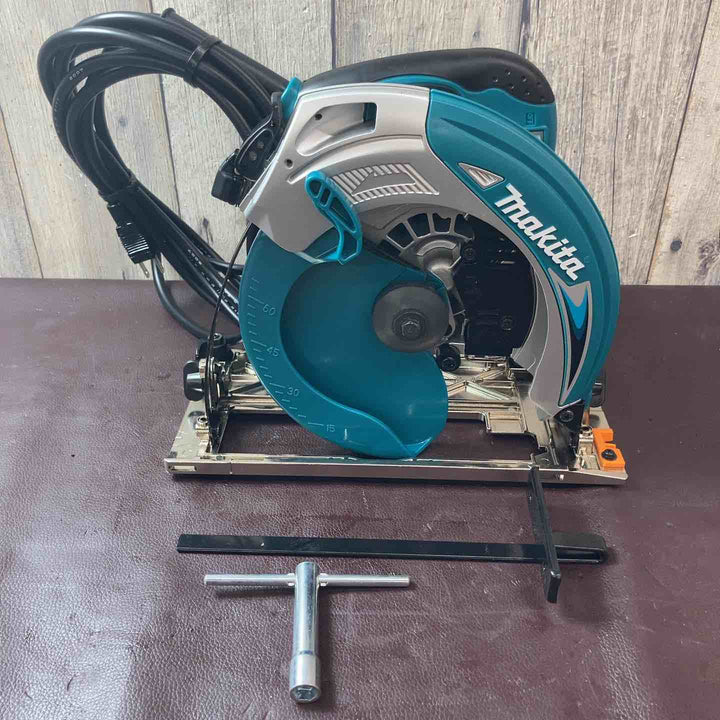 【中古美品】 マキタ(makita) 丸のこ 5837BA 190mm 【東大和店】