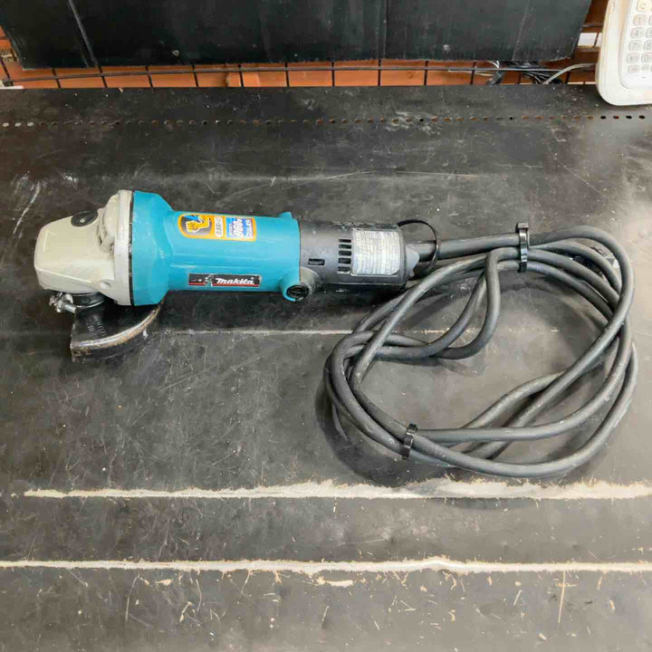 ☆マキタ(makita) 100mmディスクグラインダ 9533BL【草加店】