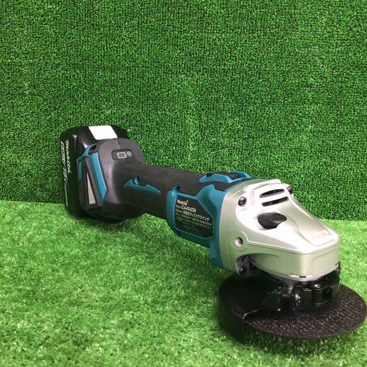 ΘΘ MAKITA マキタ ディスクグラインダー コードレス式 100mm 18v