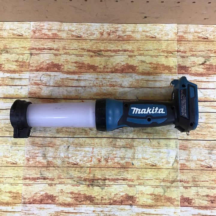 ★マキタ(makita) コードレスワークライト ML807【川崎店】