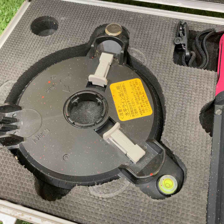 ◇ナショナル(National) レーザー墨出し器 墨出し名人 縦・地墨 BTL1100P【川崎店】
