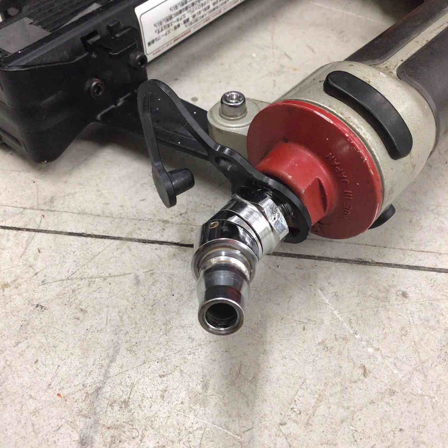 現状品】 マックス/MAX 常圧フロアタッカー TA-557A/957Tフロア 【鴻巣
