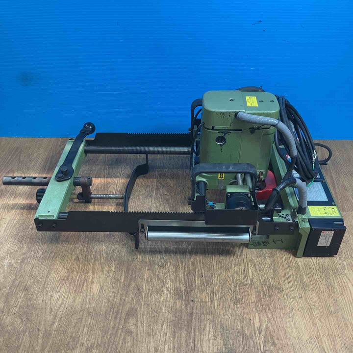 【店頭受取り限定】◇マキタ(makita) 全自動大入レルーター 2516C【岩槻店】