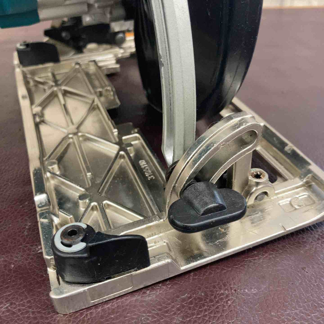 【中古品】マキタ(makita) 電子マルノコ 5732C【東大和店】