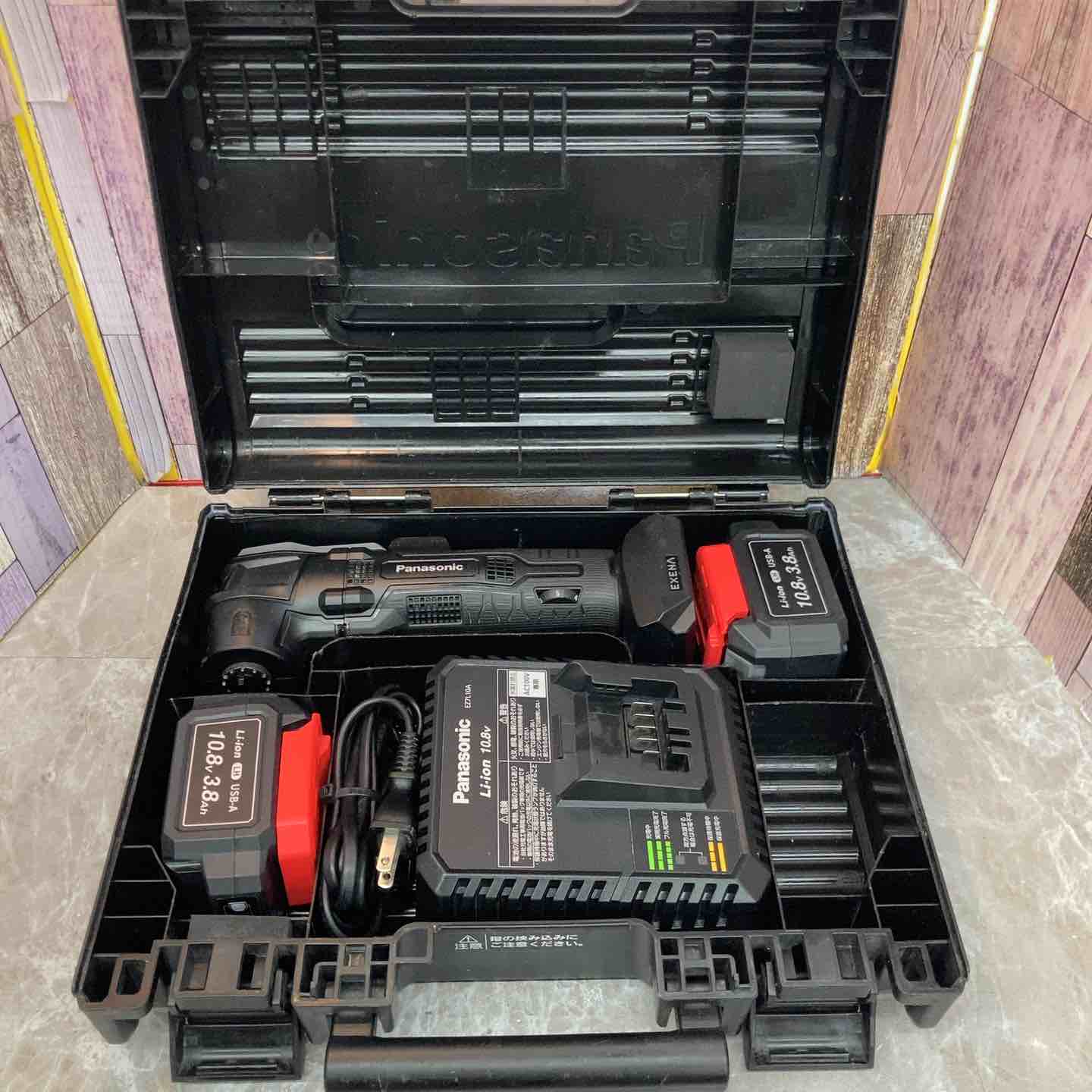 【中古品】★パナソニック Panasonic コードレスマルチツール EZ1G31H10D-B バッテリー2個付【八潮店】 中古品】☆パナソニック Panasonic コードレスマルチツール EZ1G31H10D