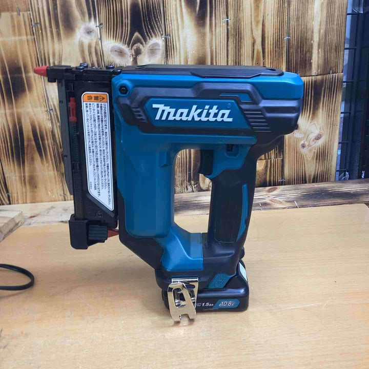 ★マキタ(makita) コードレスピンネイラ PT354DSH バッテリー2個 充電器付き【越谷店】