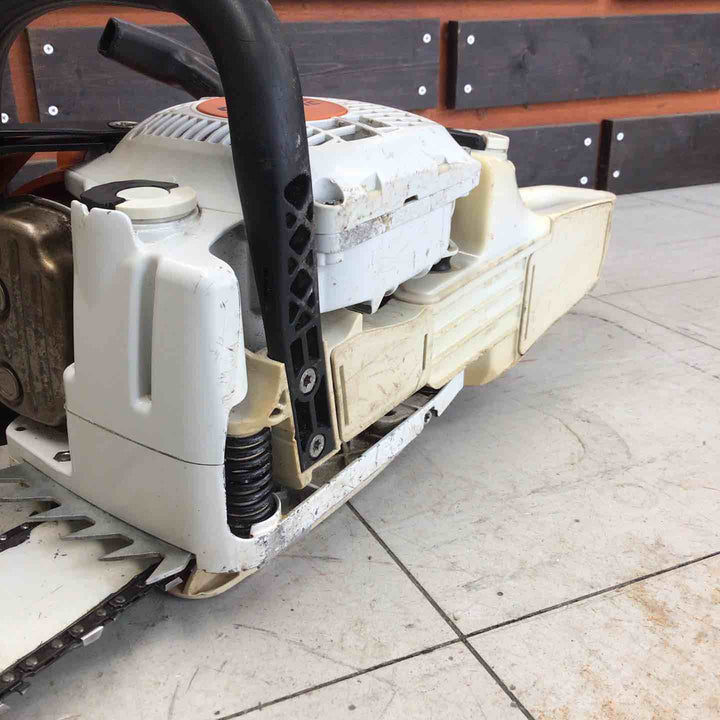 【中古品】 スチール/STIHL エンジンチェーンソー MS241 C-M 【鴻巣店】