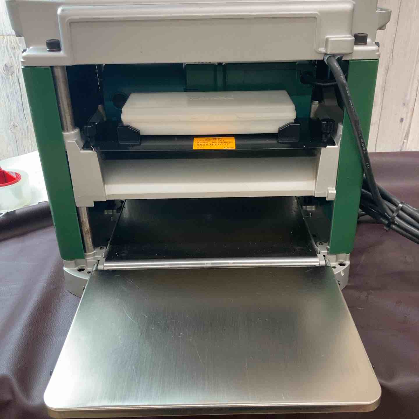 中古品】 ☆マキタ(makita) 自動カンナ 2012NB 【東大和店】 – アクト 中古品】 ☆マキタ(makita) 自動カンナ 2012NB 【東大和店】 – アクト