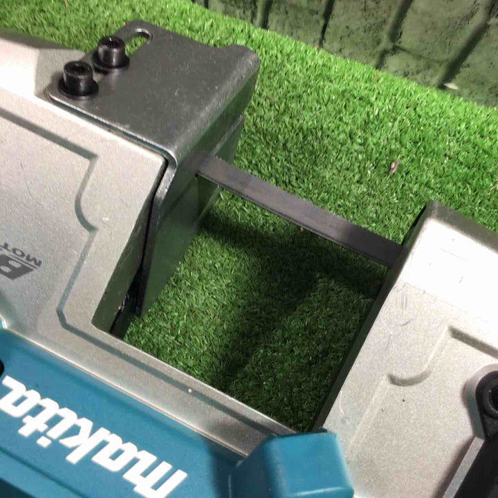 ★マキタ(makita) コードレスポータブルバンドソー PB183DRGX【川口店】