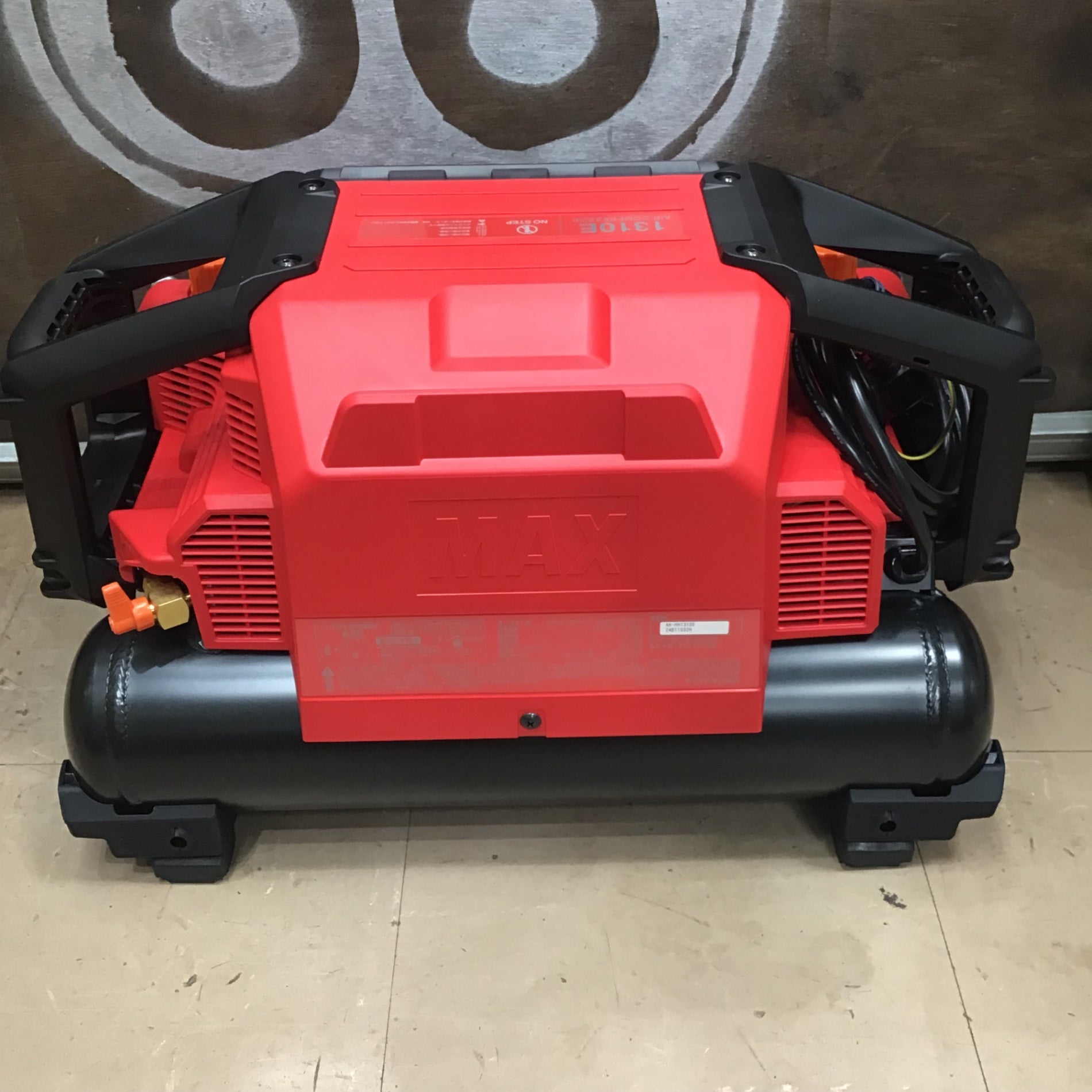 ☆マックス(MAX) エアコンプレッサー AK-HH1310E_レッド【草加店