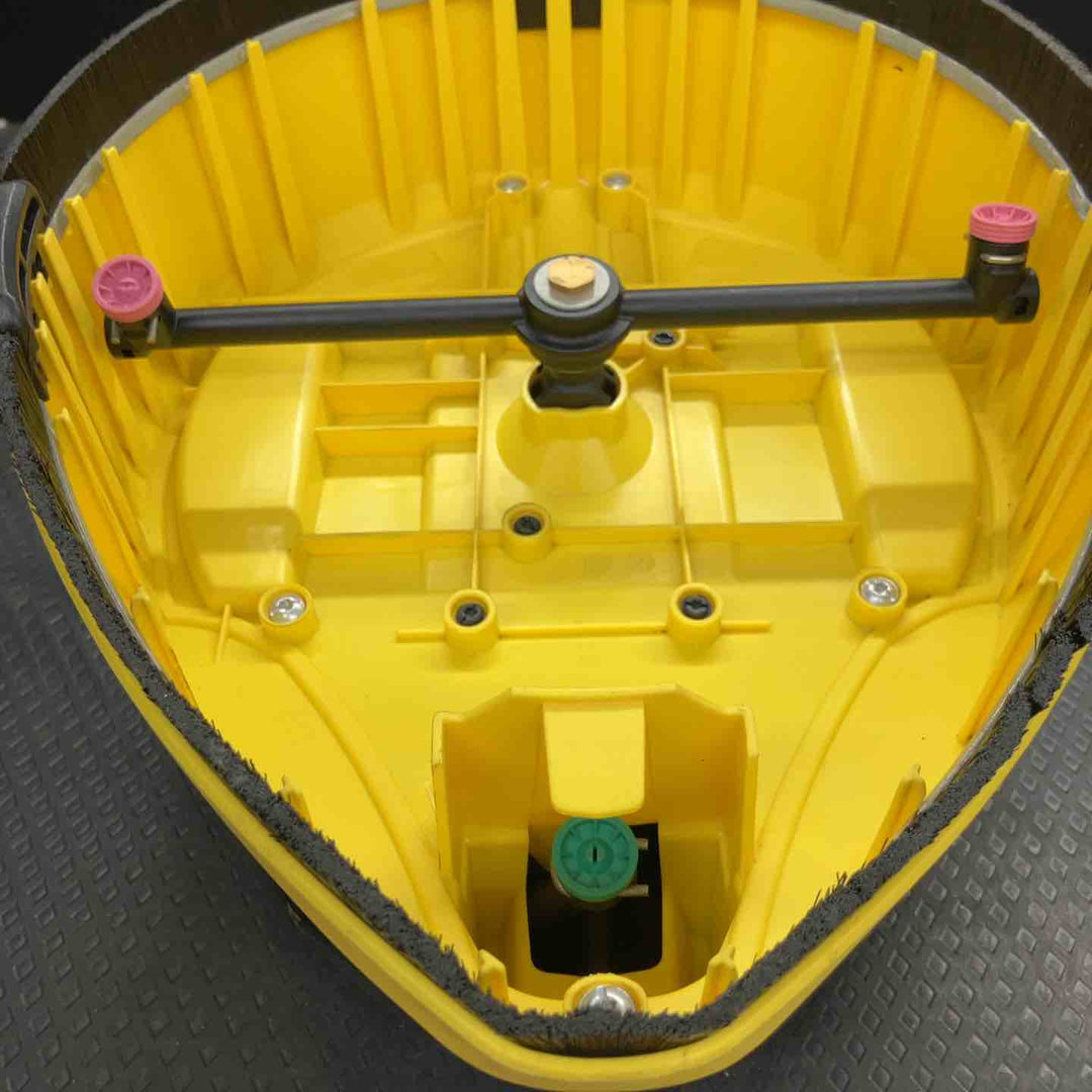 ◇ケルヒャー(KARCHER)  T 7 Plus T-Racer 高圧洗浄機 表面クリーナーアタッチメント - 2600PSI K4-K5用 本体のみ【鴻巣店】