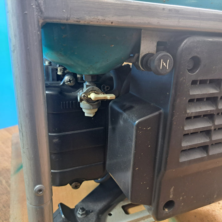 【店頭受取り限定】★デンヨー(Denyo) インバーター発電機 GE-2500-IV2 2500W【岩槻店】