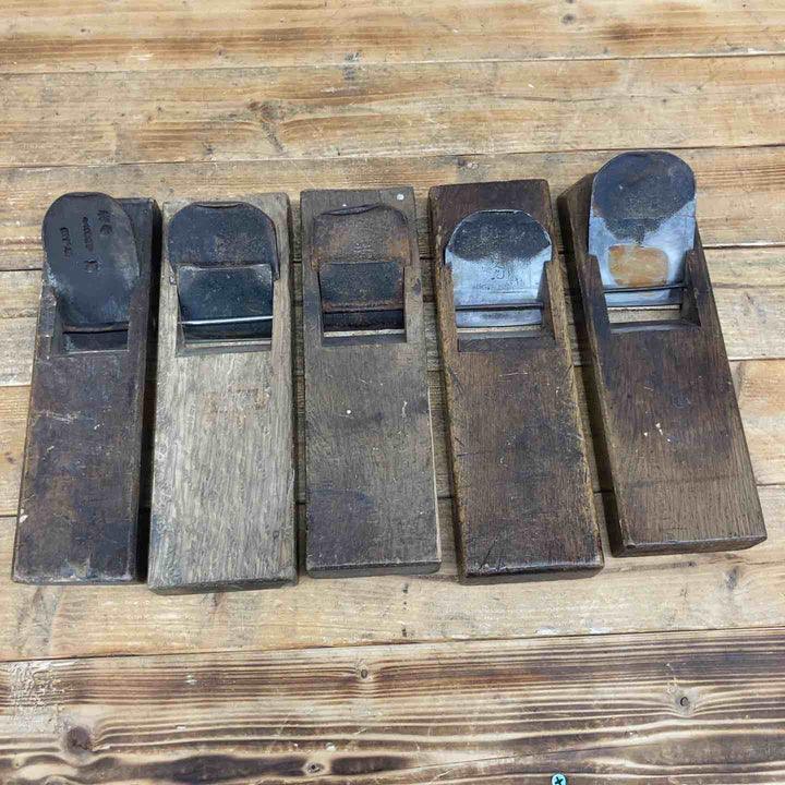 【中古品】 久光、源助之、長之次？、荒？、作者不明、鉋5個セット 鉋 かんな カンナ 和工具 大工道具 鑿 のみ 鋸 のこ 【東大和店】